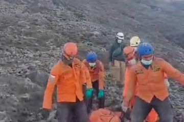 Dua pendaki Gunung Marapi ditemukan, korban tewas menjadi 13 orang