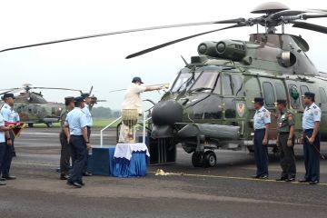 Menteri Pertahanan serahkan delapan unit helikopter H225M ke TNI AU