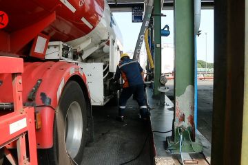 Pertamina waspadai lonjakan permintaan BBM di area tol Madiun-Ngawi