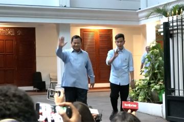 Siap ikuti debat, Prabowo-Gibran berangkat dari Jalan Kertanegara