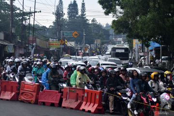 287.032 kendaraan masuk Jakarta lewat Cikatama saat Operasi Lilin 2023
