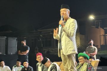 Malam tahun baru, Ganjar ajak masyarakat Indonesia jaga kekompakan