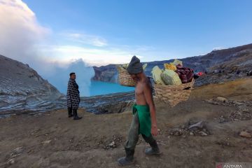 Kunjungan wisata Kawah Ijen ditutup sementara buat evaluasi tahunan