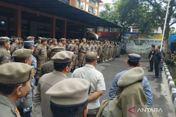 Bupati Garut: Anggota Satpol PP dukung cawapres disanksi