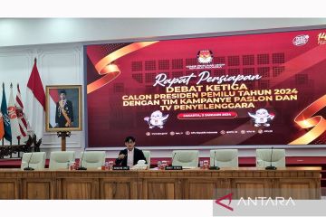 KPU rapat dengan timses paslon dan TV penyelenggara soal debat ketiga