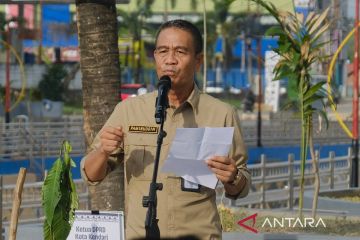 Sampah bertumpuk, DLHK Kendari imbau warga perhatikan buang sampah