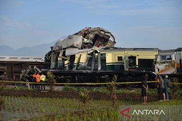 Kemenhub sampaikan permohonan maaf atas kecelakaan KA di Bandung