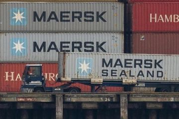 Maersk hentikan semua kapal menuju Laut Merah