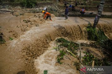 Bencana tanah longsor di Subang