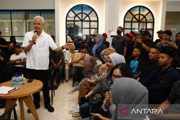 Ganjar beri wejangan soal kreativitas hingga bonus demografi