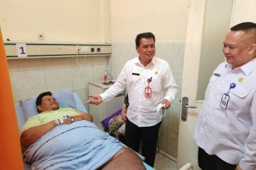 Kondisi pemuda obesitas seberat 230 Kg di RSUD Tangerang membaik