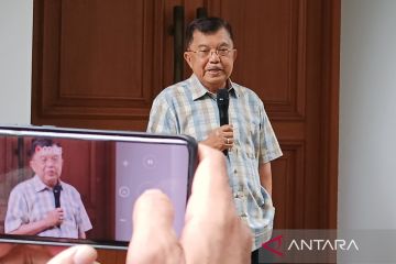 JK: Kalau Anies diperiksa Bawaslu, minta kesaksian Jokowi saja