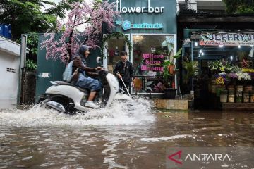BPBD DKI ingatkan warga di tiga wilayah Jakarta yang berpotensi banjir