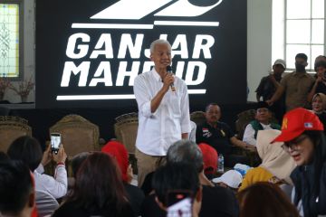 Ganjar apresiasi militansi para relawan Surabaya