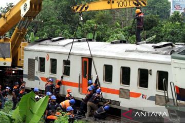 Evakuasi KA Pandalungan selesai, jalur KA sudah bisa dilintasi