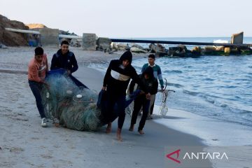 Aktivitas nelayan Palestina di tengah konflik Israel-Hamas