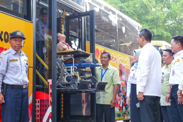 Dishub DKI luncurkan lima bus sekolah khusus penyandang disabilitas
