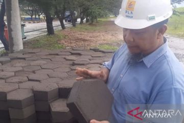 PLN Babel bersama kelompok petani manfaatkan abu sisa pembakaran PLTU