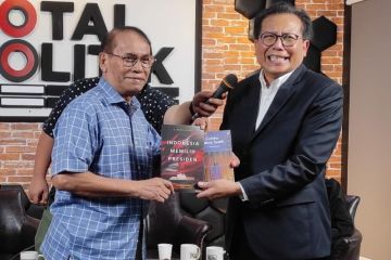 Dubes Fadjroel luncurkan buku 'Indonesia Memilih Presiden'
