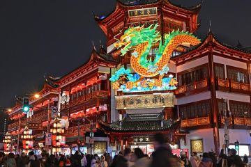 China sambut Tahun Baru Imlek dengan pameran lentera di Shanghai