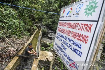 Mikrohidro JOB Tomori terangi Komunitas Adat Terpencil Loinang