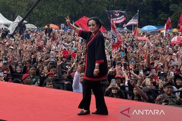 Ketum PDI Perjuangan Megawati rayakan ulang tahun ke-77