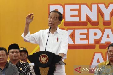 Jokowi: Petani senang harga gabah naik, tapi saya disemprot masyarakat