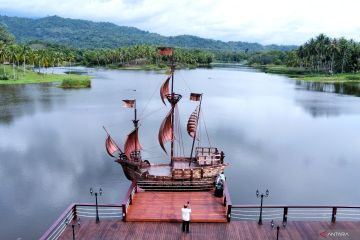 Wisata Danau Perintis memiliki wahana baru kapal tembaga