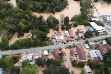 Hujan deras sebabkan 100 rumah di Desa Mangkupadi terendam banjir
