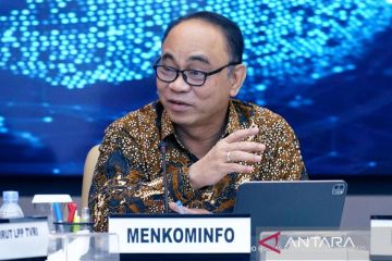 Menkominfo instruksikan bangun pusat komando perkuat komunikasi publik