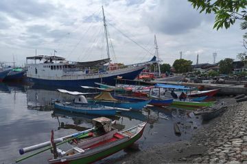 BMKG peringatkan tinggi gelombang Selat Makassar capai 2,5 meter