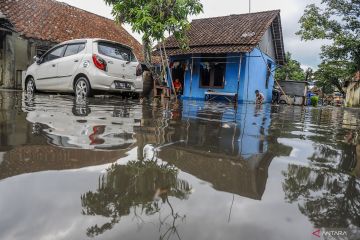 Hujan diprakirakan terjadi di sejumlah wilayah hingga awal Februari