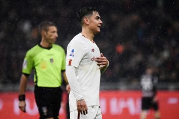 Bertahan di Roma, Dybala tolak gaji besar klub Saudi