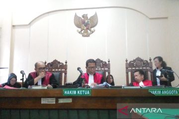 Hakim PN Medan vonis seumur hidup dua kurir 133 kilogram ganja