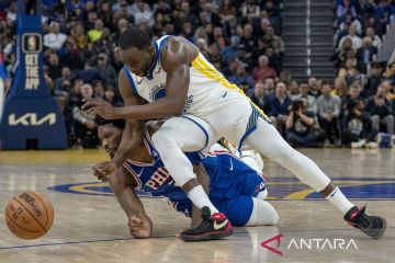 Joel Embiid diperkirakan akan kembali sebelum playoff