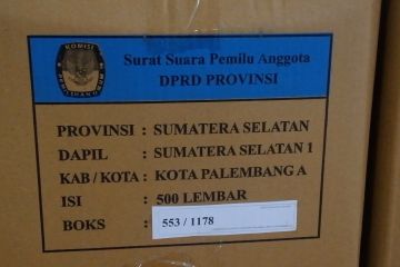 KPU Palembang sudah terima 90 persen logistik Pemilu 2024