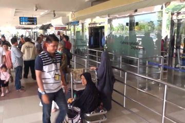 Dampak erupsi Marapi, Bandara Minangkabau ditutup