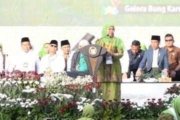 Khofifah sebut upaya Jokowi memajukan universitas NU