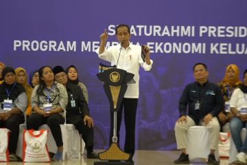 Presiden Jokowi senang dengan perkembangan nasabah Mekaar PNM
