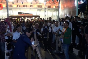Ratusan relawan padati Istora Senayan beri dukungan untuk capres
