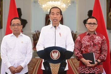 Bersiap hadapi disrupsi teknologi, Jokowi ajak anak muda jadi ASN