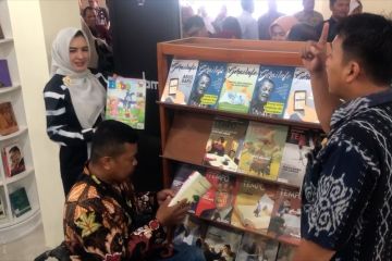 Tingkatkan literasi, perpustakaan Pekalongan hadir dekat masyarakat