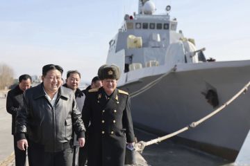 Kim Jong Un tekankan pentingnya perkuat AL untuk persiapan perang