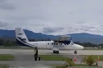 Pesawat tipe Twin Otter melayani penerbangan perintis di Gorontalo