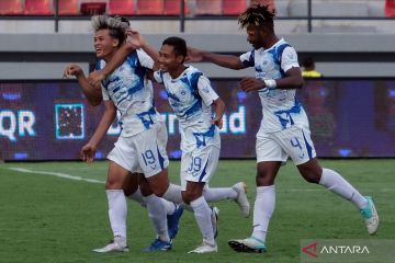 Kandaskan Arema FC, PSIS Semarang merangsek ke peringkat dua klasemen sementara