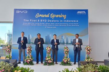 BYD resmikan delapan diler pertama di Indonesia secara serentak