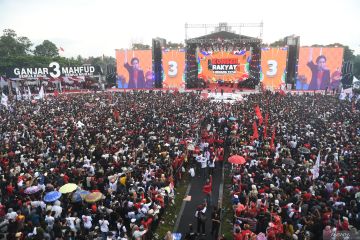 Hajatan Rakyat di Banyuwangi