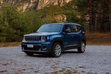 Jeep Renegade 2024 disulap jadi lebih modern dan canggih