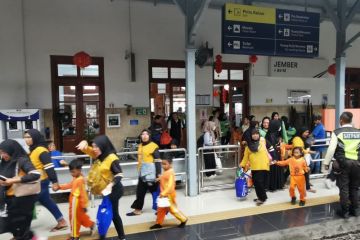 Surabaya dan Banyuwangi tujuan favorit penumpang KA Jember saat libur