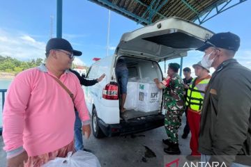 Distribusi logistik pemilu gunakan mobil jenazah